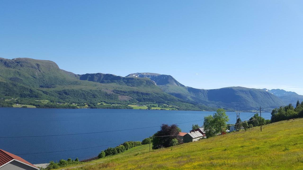 Kvernesfjorden Apartments Steinsgrenda Bagian luar foto